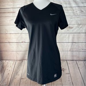 Nike Sports Top Dry Fit Black | Large